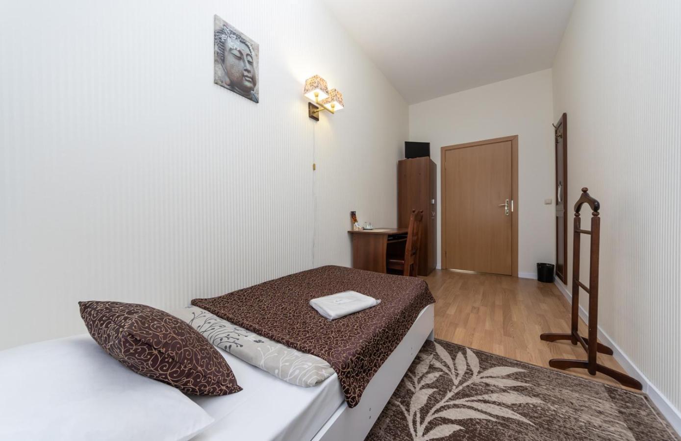 Mini-hotel Guest فندق كييف