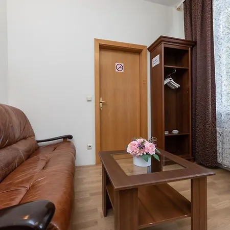 Mini-Hotel Guest Residence Kyiv Exterior photo