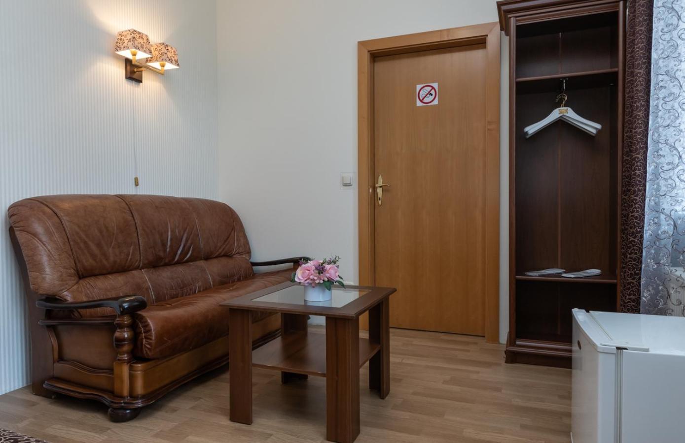 Mini-hotel Guest Готель